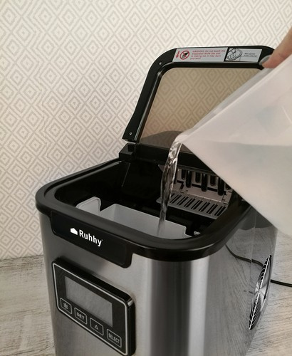 Výrobník ledových kostek