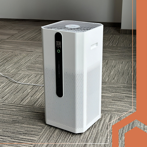 Čistička vzduchu Ionigs s HEPA H12 a ionizací - WiFi ovládání, 370 m³/h CADR pro místnosti až 80 m²